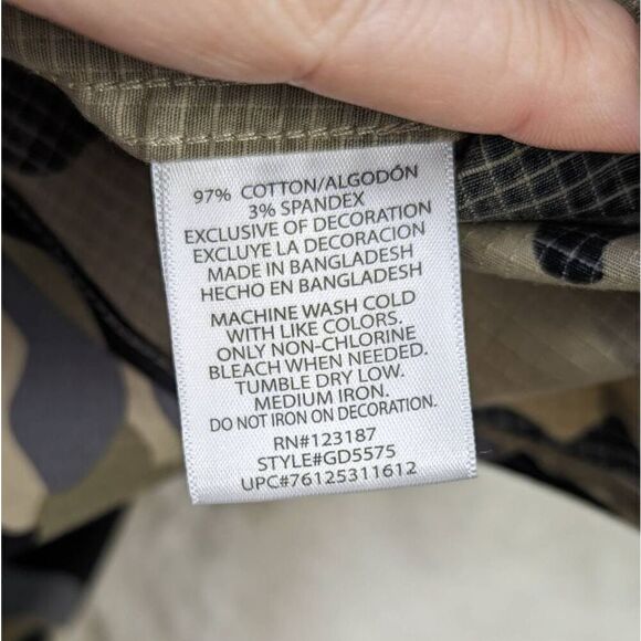 Dickies Men’s M Camo Short Sleeve Buttondown Shirt Work Wear Stretch Green Tan - Picture 6 of 6